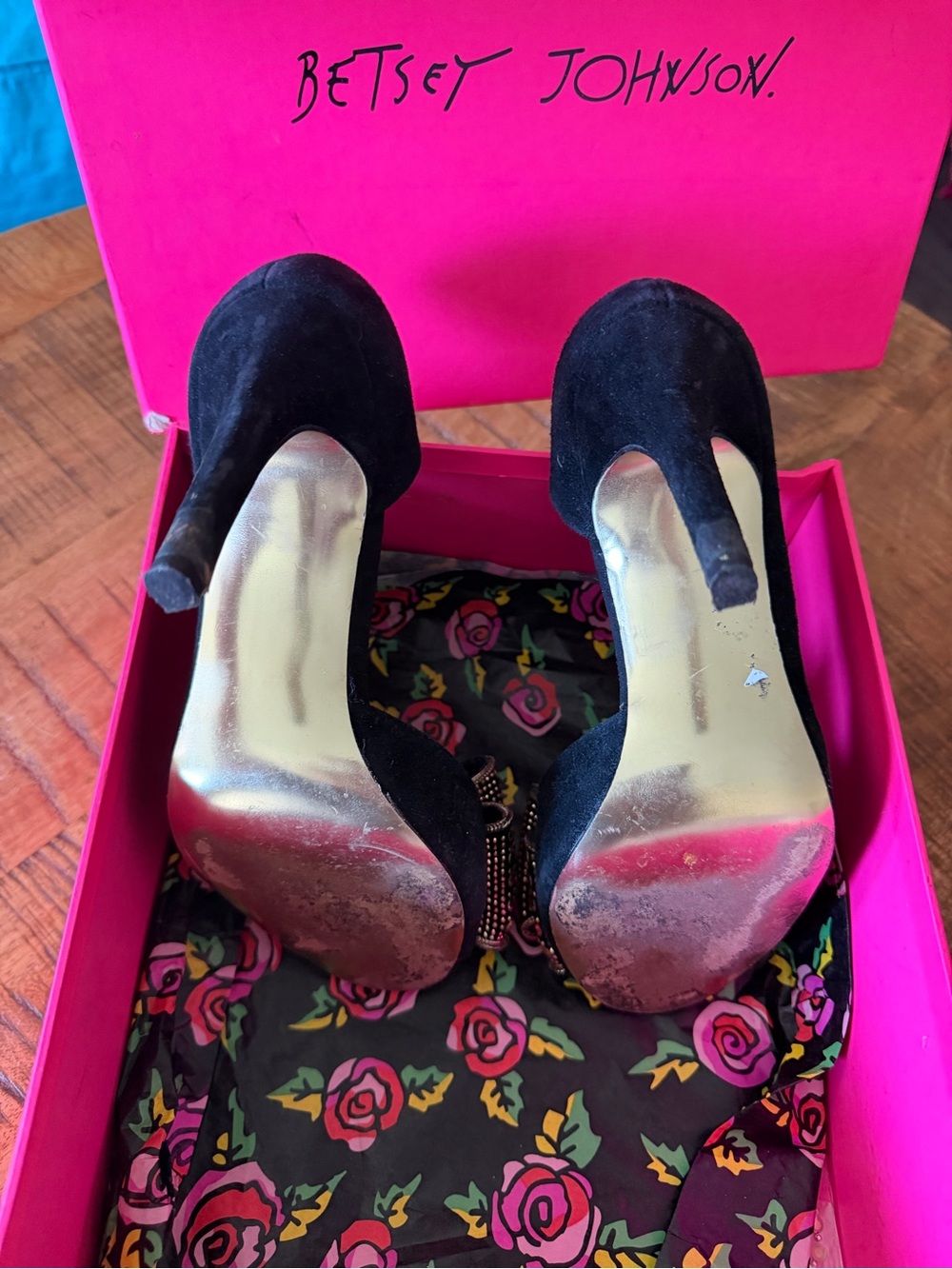 Betsey Johnson Black Bow Studded Peep-Toe Heels - Picture 4 of 4